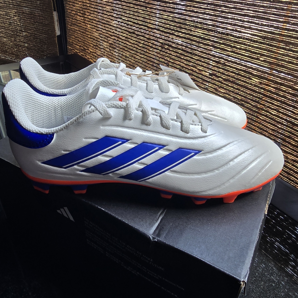 NWT Adidas Kids / Youth Copa 2 Club FxG J White and Blue Soccer Cleats